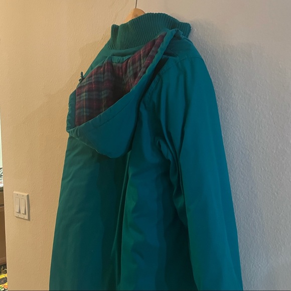 Cabin Creek Jacket - Picture 3 of 9